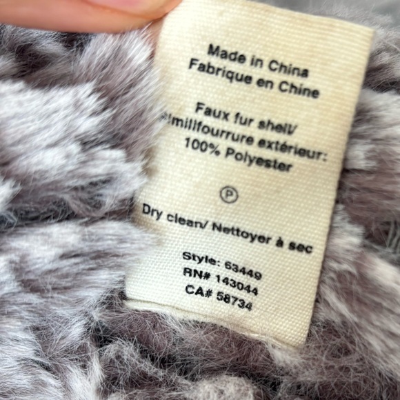 Avec Les Filles Faux Fur Grey Jacket, Large - Picture 7 of 9